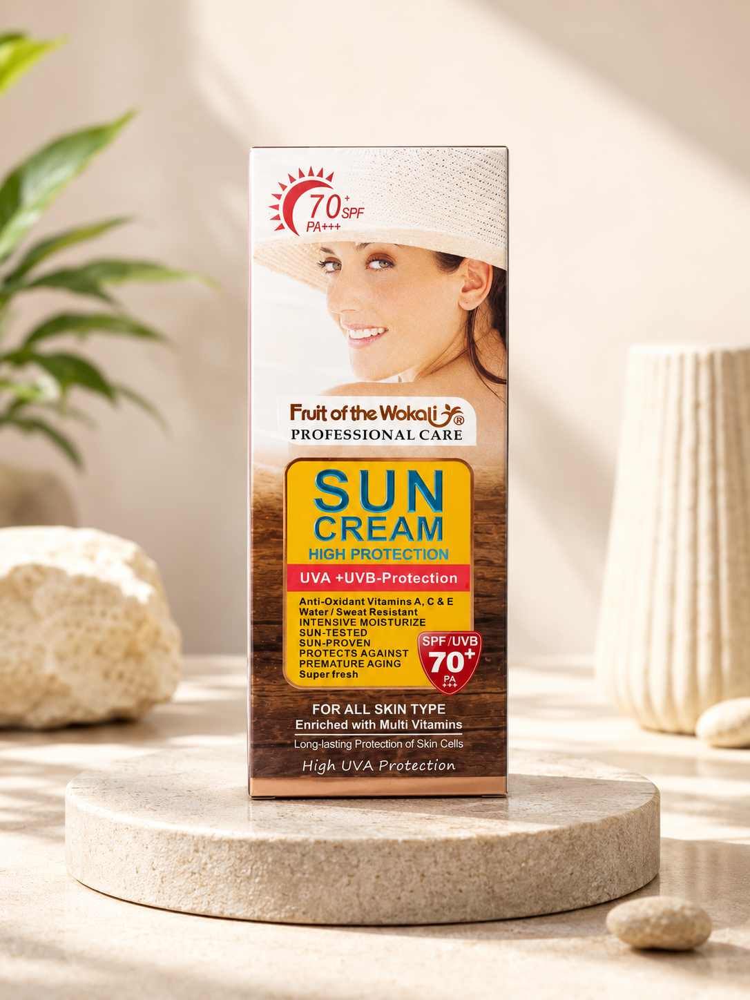 کرم ضد آفتاب و روشن‌کننده وکالی Fruit of the Wokali Professional Care Sun Cream SPF 70 PA+++ High Protection